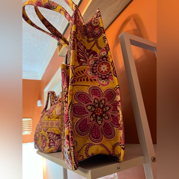 VERA BRADLEY Bali Gold Bundle Set 🌟🌹 - Picture 9 of 16